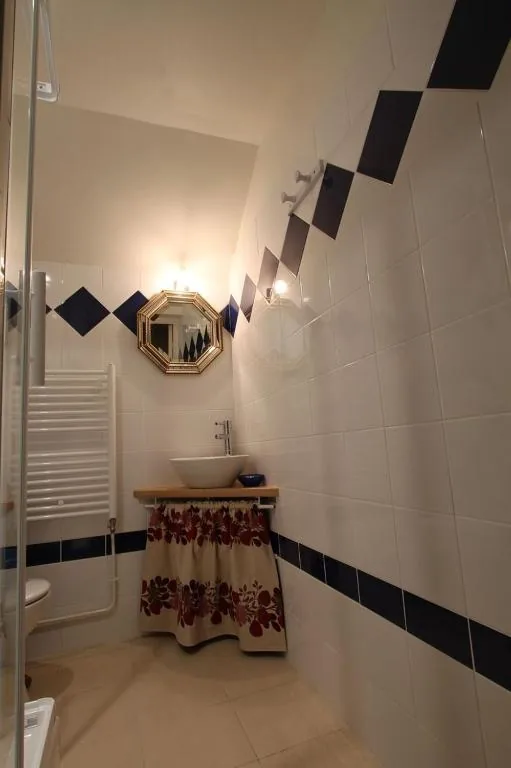Salle de bain privative de la Suite Familiale – chambre d'hôtes famille Champagne, tourisme Montagne de Reims, Pré en Bulles Trépail